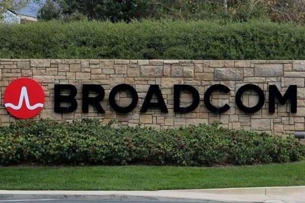 Слух: Broadcom может приобрести компанию SAS