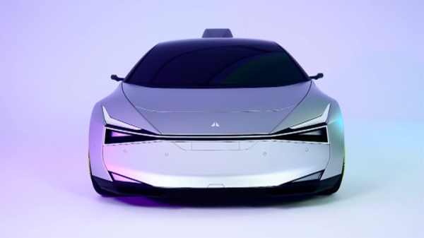 Российско-швейцарский стартап показал электромобиль с AR-стеклами